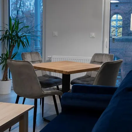 Appartamento Trim Kolor Poznań