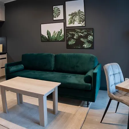 Trim Kolor Apartment *